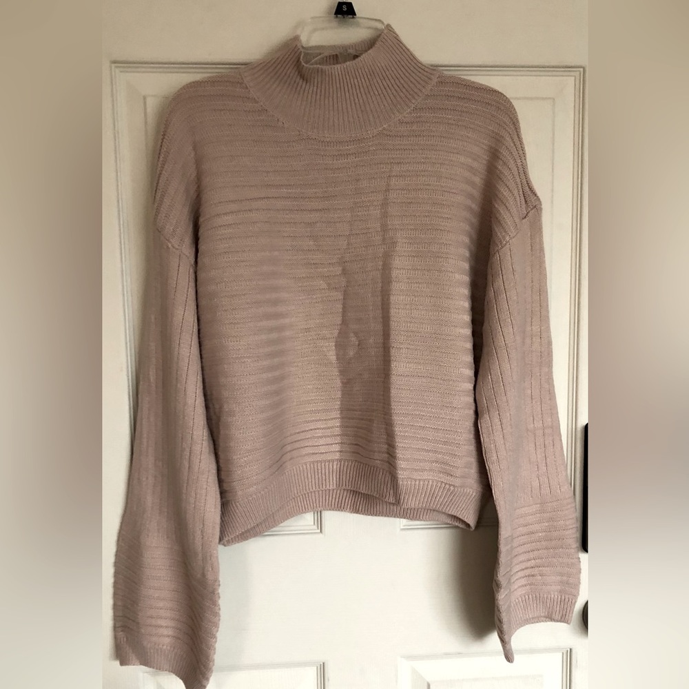 Brand new Large Sweater Blush color💖